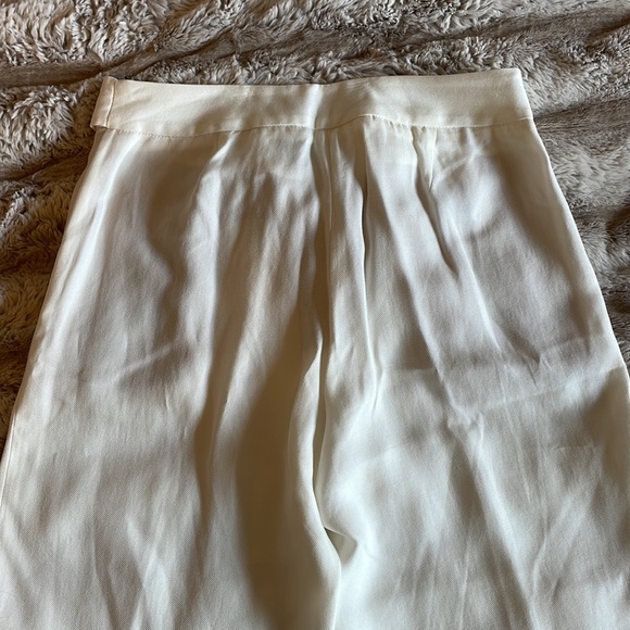 White Trousers Wide-Leg BCBG - Picture 7 of 7
